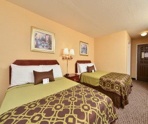 Americas Best Value Inn San Jose Convention - Two Queen Bed Room